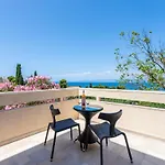 Apartman In Der Ersten Etage Mit Meerblick By Interhome Splitska