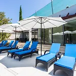 In Der Ersten Etage Mit Meerblick By Interhome Apartman Splitska