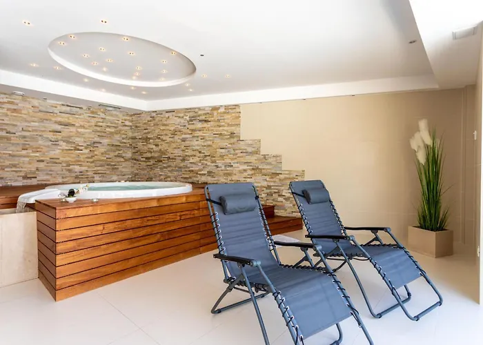 In Der Ersten Etage Mit Meerblick By Interhome Splitska