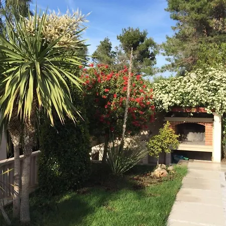 In Der Ersten Etage Mit Meerblick By Interhome *