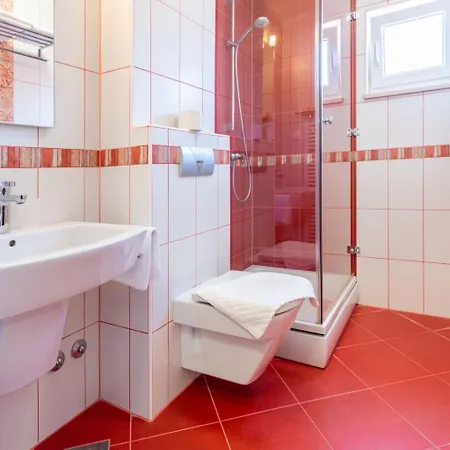 דירה In Der Ersten Etage Mit Meerblick By Interhome ספליטסקה