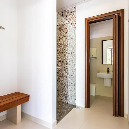 In Der Ersten Etage Mit Meerblick By Interhome * ספליטסקה