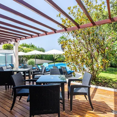 In Der Ersten Etage Mit Meerblick By Interhome *